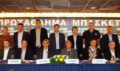 coaches_a1.jpg coaches_a1.jpg