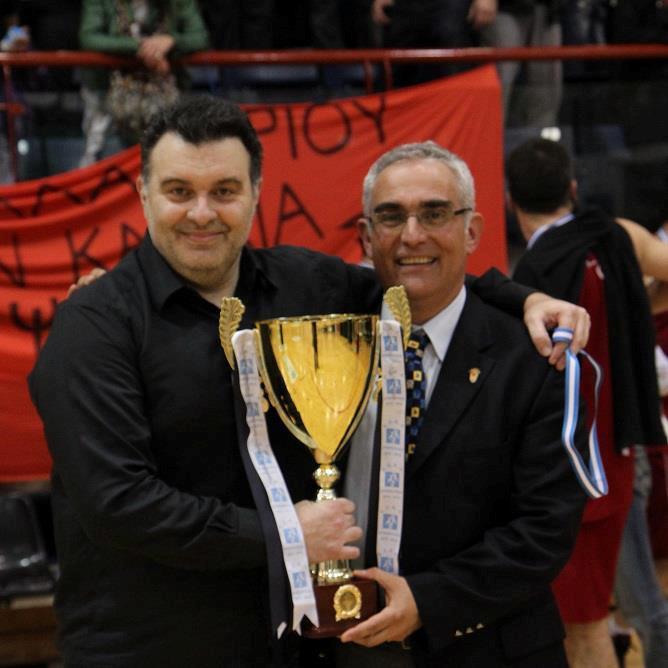 nikitopoulos_kipello